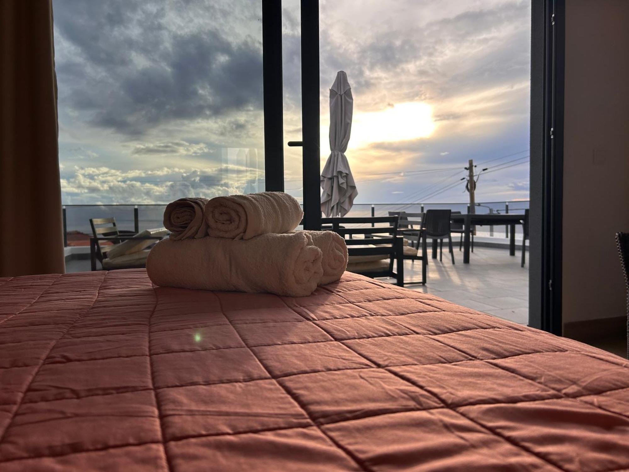 Calheta Ocean View Family Apartment - Air Condition Estreito Da Calheta Buitenkant foto