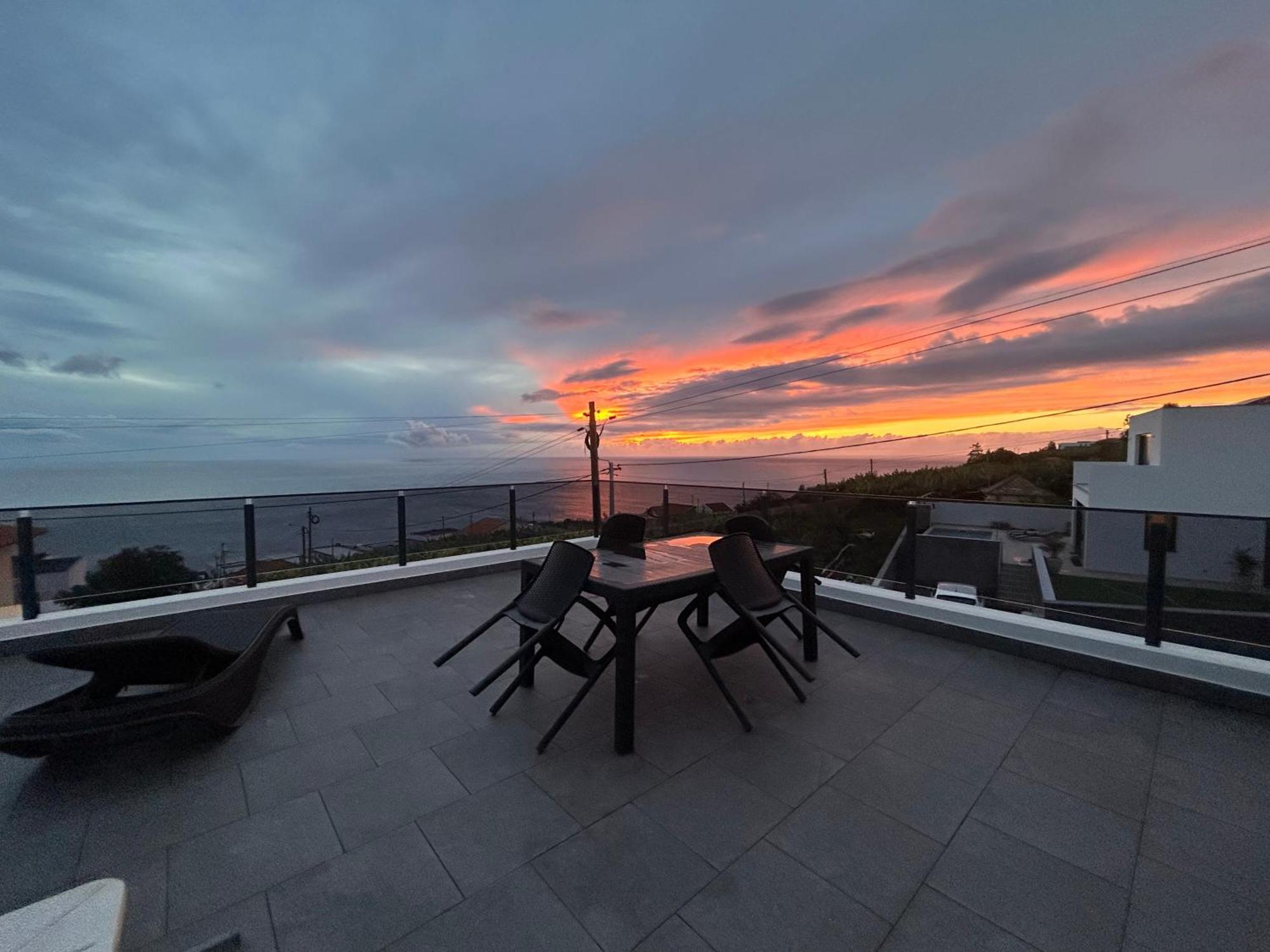 Calheta Ocean View Family Apartment - Air Condition Estreito Da Calheta Buitenkant foto